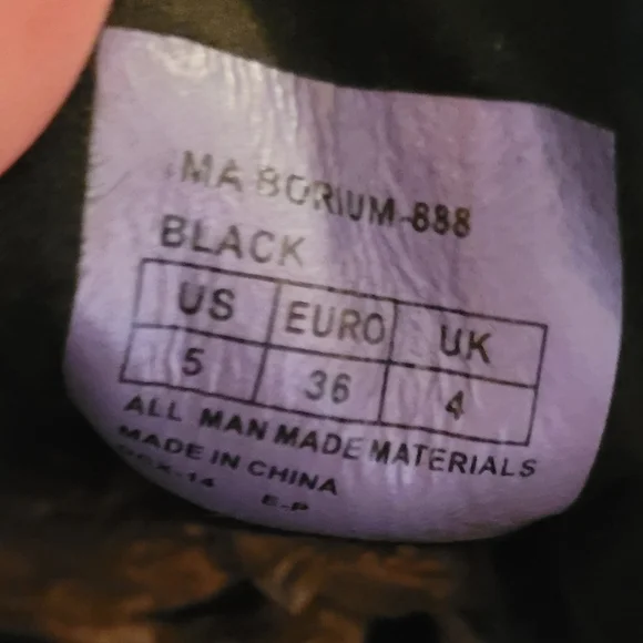 Michael Michael Kors Logo Fashion Sneaker size 5 - Picture 6 of 7